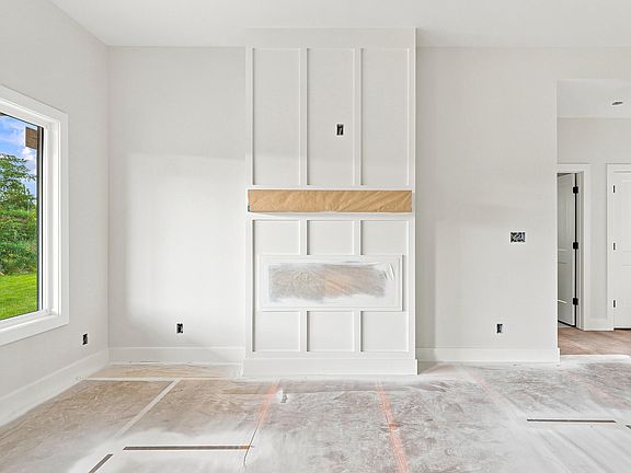 5th image of 4608 Chambers Bay Dr