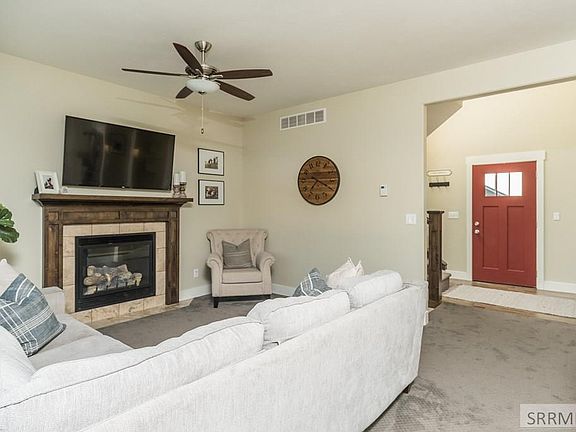 5th image of 4219 Steeplechase Ln