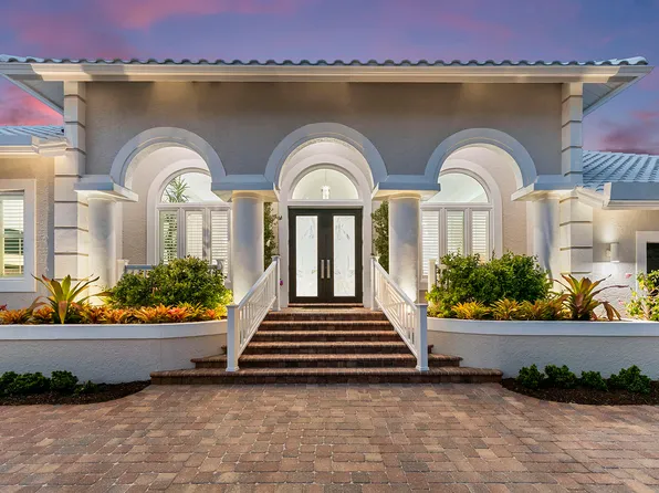 287 Meadowlark Ct, Marco Island, FL 34145