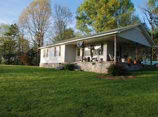 219 Beckham Ln, Savannah, TN 38372