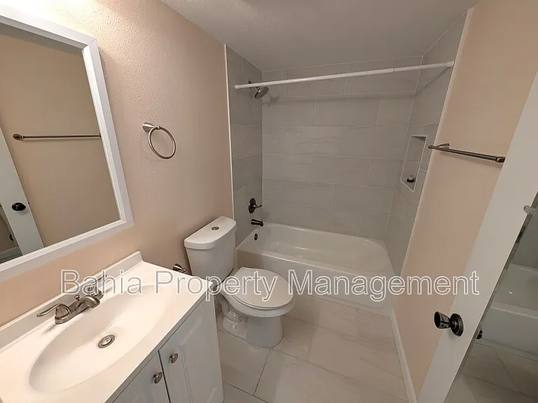 18304 Gulf Blvd #406 — Photo 12
