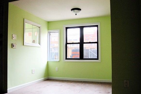 2nd image of 3722 30th St