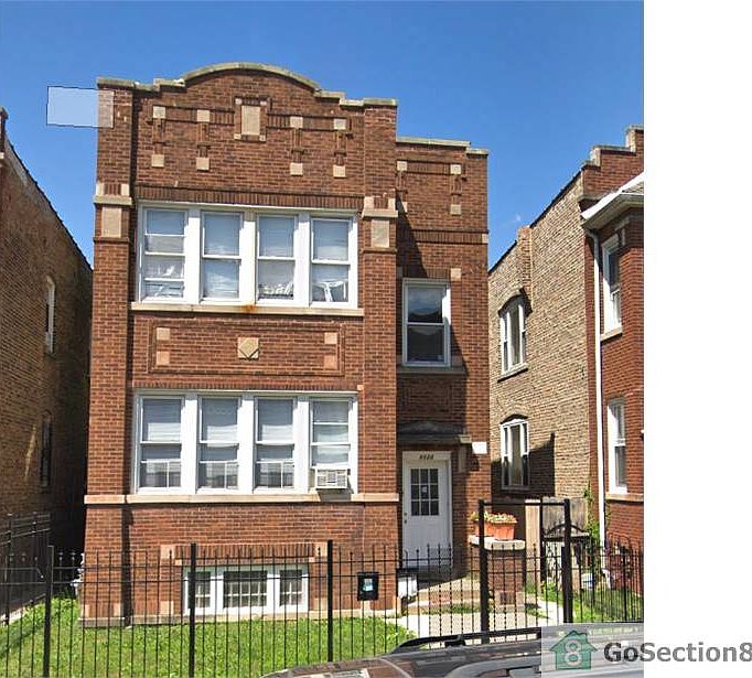 1st image of 1120 N Leclaire Ave #2B