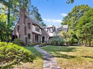655 Centre St, Newton, MA 02458