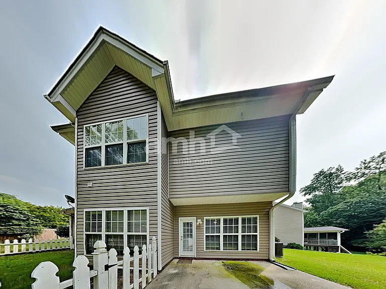 405 Bedstraw Ct — Photo 21