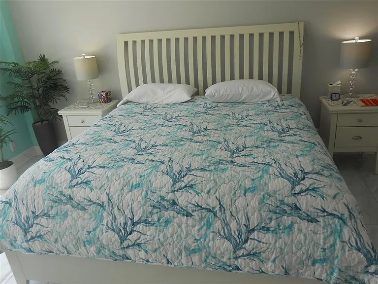 4540 N Ocean Dr #210 — Photo 34