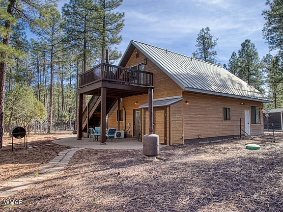 3rd image of 1442 Winter Pine Ln