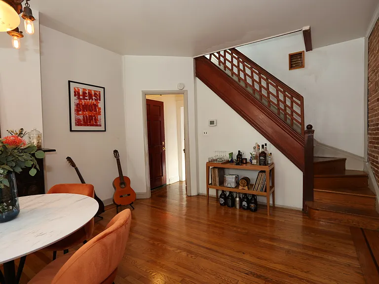 423 E Fort Ave — Photo 6
