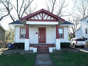 1st image of 23 Miller Pl