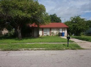 130 Stapleton St, San Antonio, TX 78227