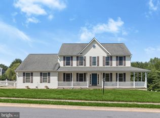 405 Charter Ct, Westminster, MD 21157