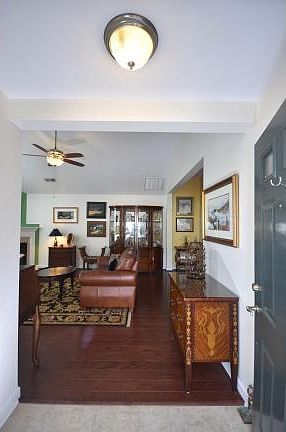 5th image of 204 Faith Dr