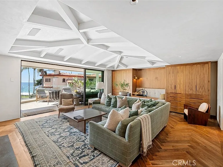 27 Emerald Bay — Photo 7