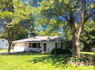 111 Weber Ln, Delavan, IL 61734
