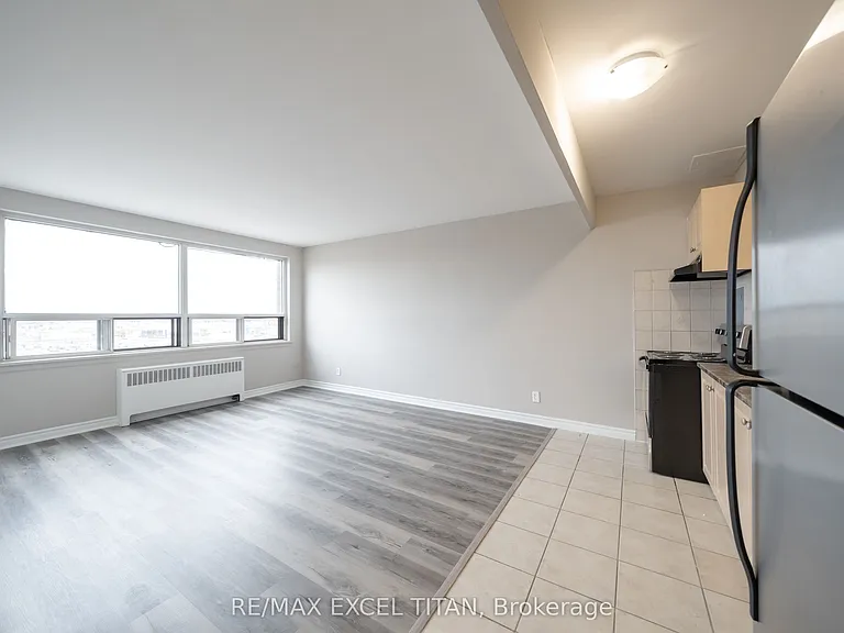 468 Ottawa St N #739D — Photo 3
