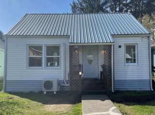 312 Quincy St, South Bend, WA