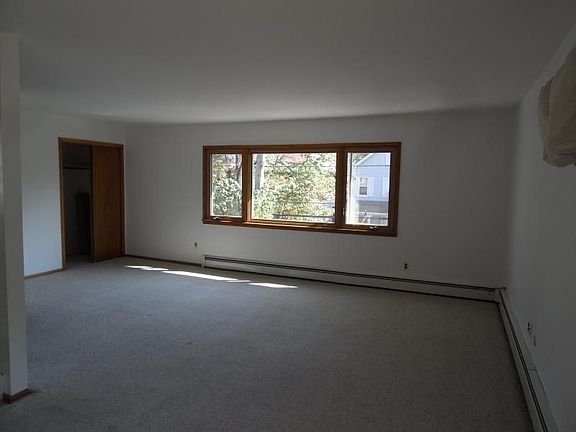 2nd image of 81 Gless Ave