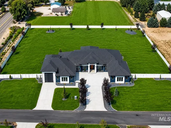5411 S Fountain Hills Ct, Nampa, ID 83686