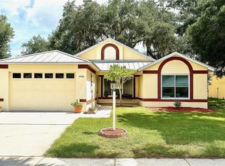 1432 Windjammer Pl, Valrico, FL 33594