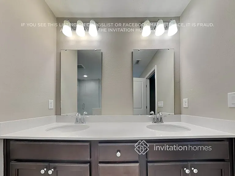 2463 Laylas Way — Photo 10