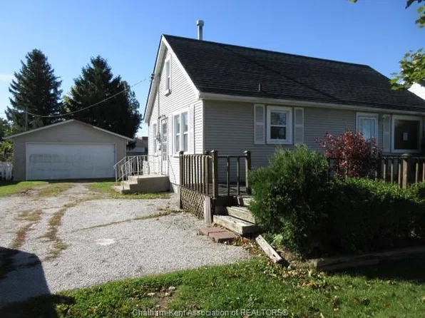 1709 Dufferin Ave, Chatham Kent, ON N8A 2X3