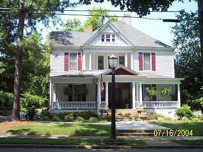 1st image of 139 N Mulberry St