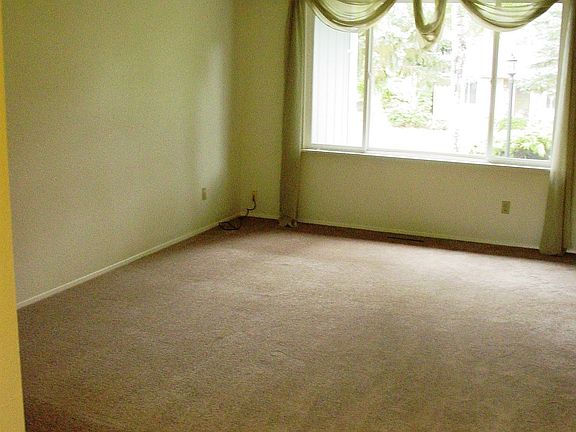 3rd image of 2716 NE Athens Way
