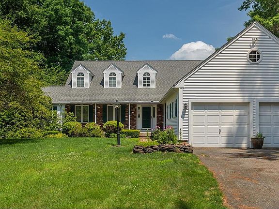 2nd image of 160 Millbrook Dr