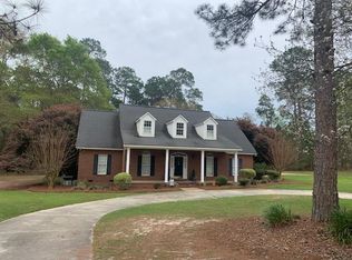 4512 Forest Lake Dr W, Tifton, GA 31794