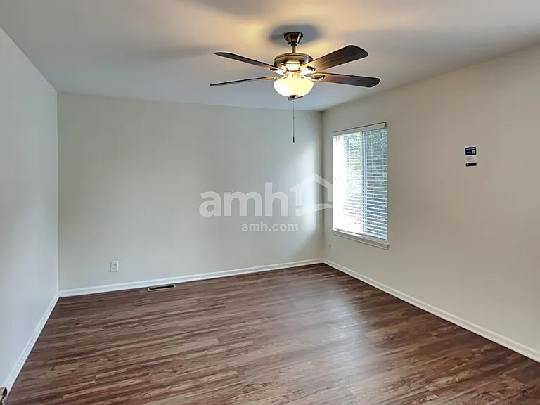 21744 W Knollwood Dr — Photo 13