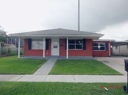 1st image of 2405 Veronica Dr