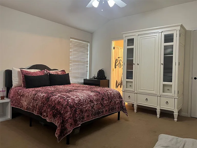 106 Marvin Cv — Photo 8