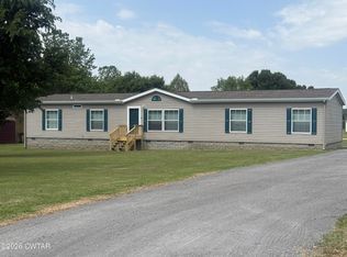 1157 Volunteer Dr, Troy, TN 38260