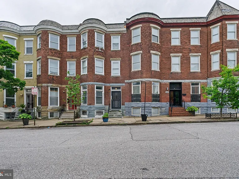 823 Newington Ave #1 — Photo 13