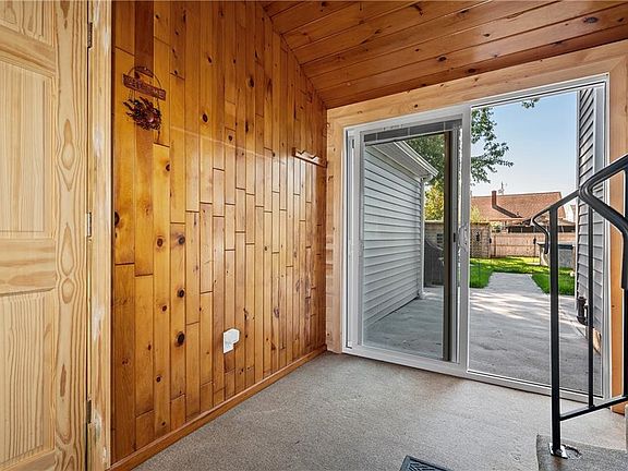 4th image of 7 Rosemere Dr