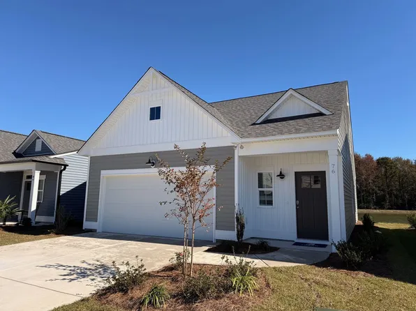 76 Cobbler Way, Hampstead, NC 28443