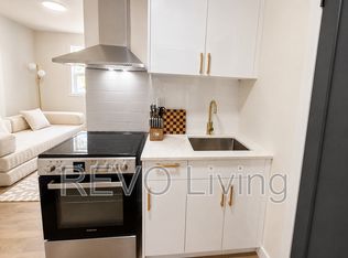 62 Triller Ave Unit 206, Toronto, ON M6R 2H8