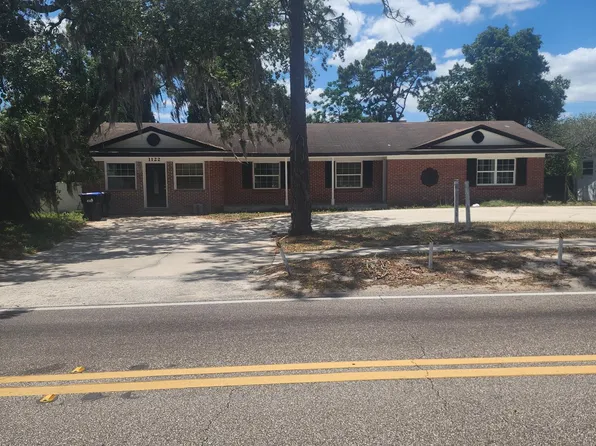1122 N Powers Dr, Orlando, FL 32818