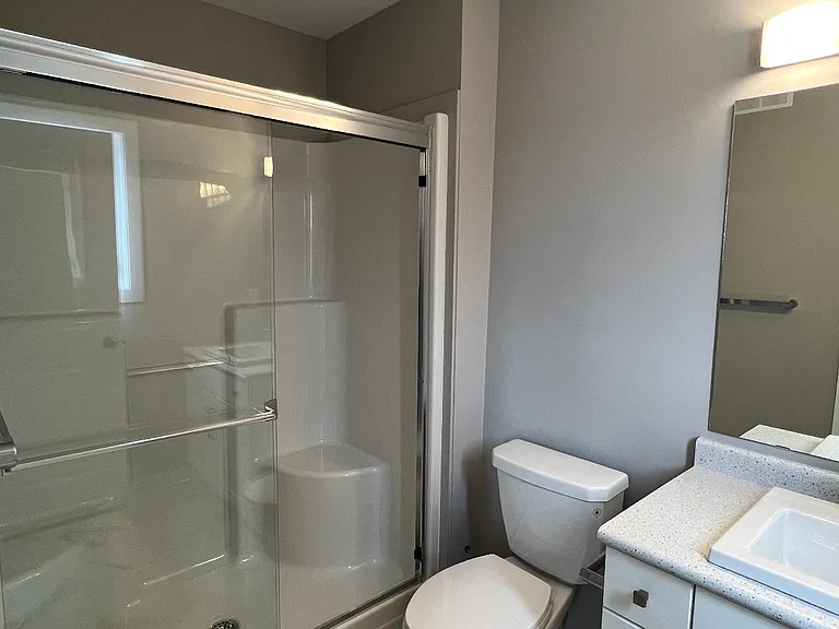31 Ivy Row #31 — Photo 12