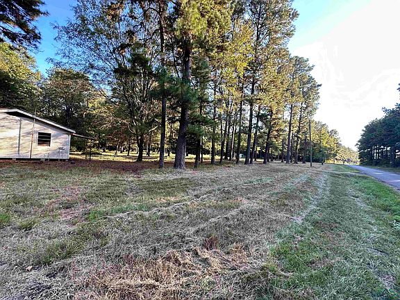 2nd image of 1524 County Road 3150