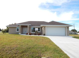 30057 Red Pine Rd, Punta Gorda, FL 33982