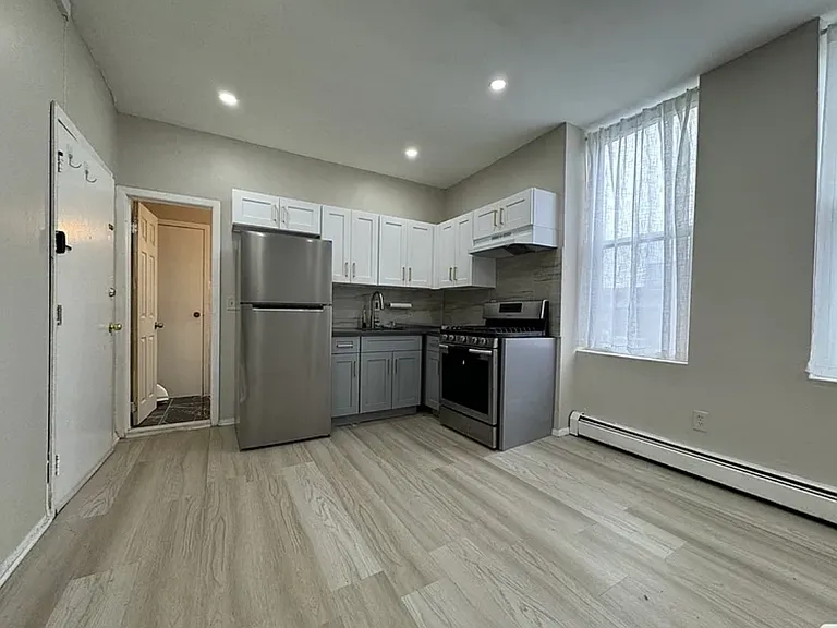 341 Central Ave #2C — Photo 2