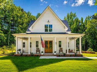 34 Harris Rd, Carrollton, GA 30116