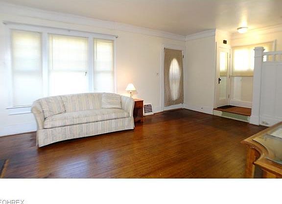 2nd image of 315 Hillwood Dr