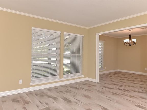 2nd image of 10506 Bob White Dr