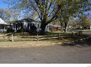 17 Green Acres Dr, Rolla, MO