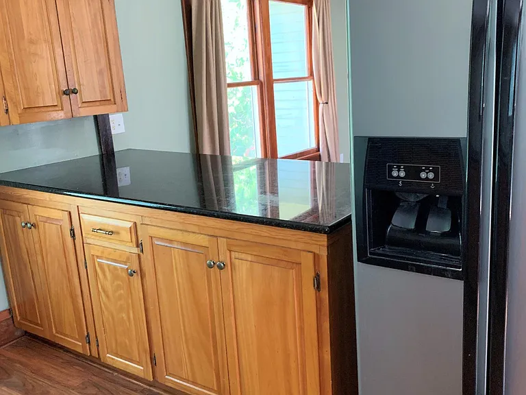 941 Rhode Island St — Photo 5
