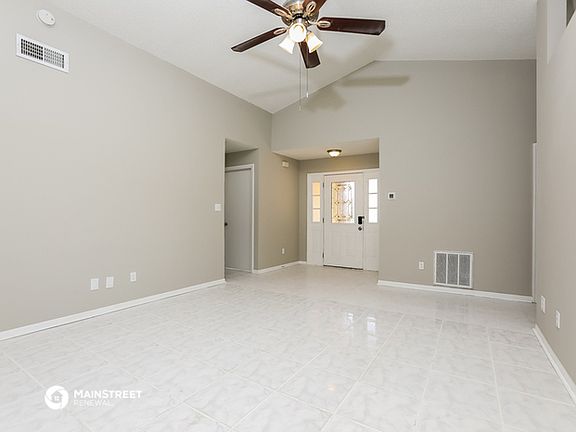 3rd image of 2198 Meadow Ct