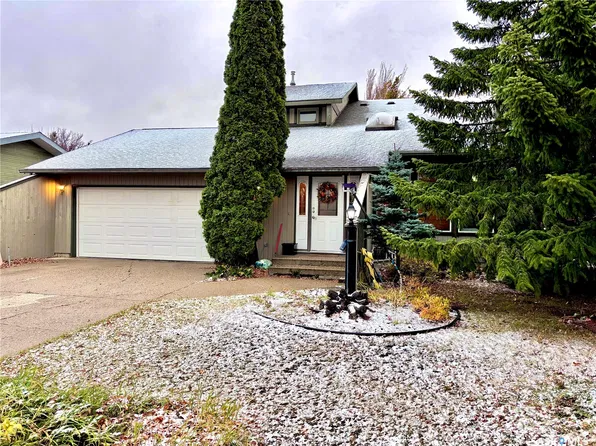 2607 47 Avenue, Lloydminster, SK S9V 1J3
