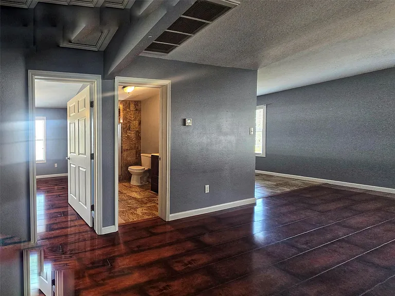 1814 Avenue N 1/2 #3 — Photo 6